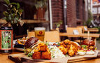 Nationale Diner Cadeaukaart Utrecht Frontaal Little Bar | 28 taps | comfort food (RESERVEREN)